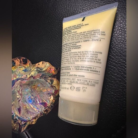 Clinique Dramatically Different Moisturizing Lotion+ 1.7 oz – New - Picture 15 of 17